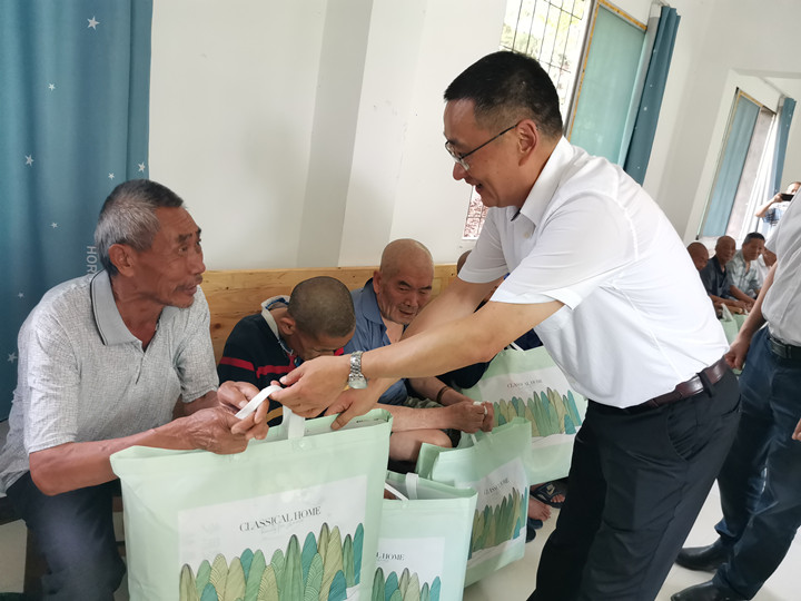 1626940474516751.jpg 0720內(nèi)江建工集團開展“我為群眾辦實事”時間活動IMG_20210720_101659_1_副本.jpg