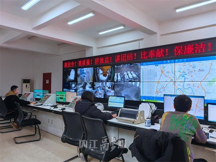 1706835380929684.jpg 4.jpg