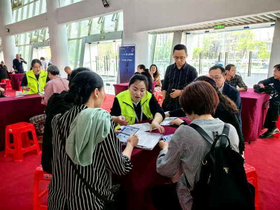 1714015372597351.png image.png