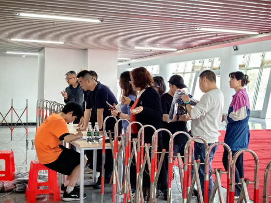 1714015456723898.png image.png